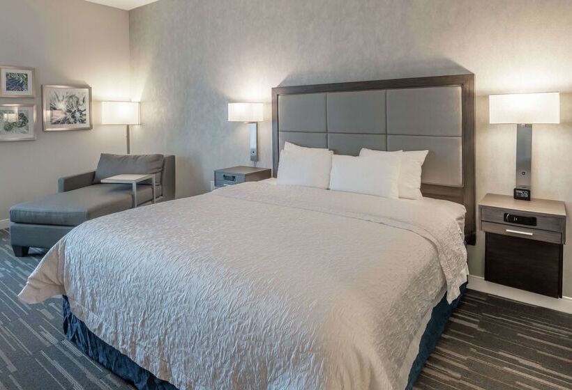 هتل Hampton Inn Waco