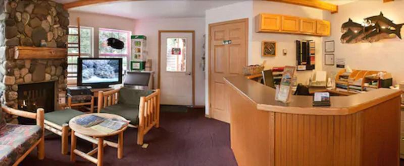هتل Harborview Inn