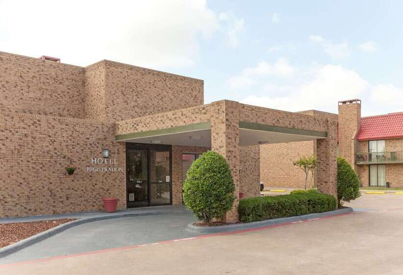 هتل Hawthorn Extended Stay By Wyndham Richardson