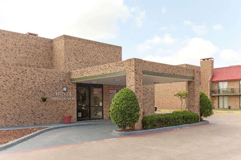هتل Hawthorn Extended Stay By Wyndham Richardson