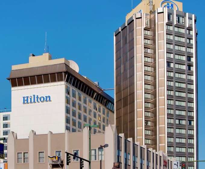 هتل Hilton Anchorage