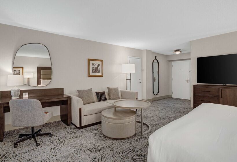 هتل Hilton Arlington National Landing