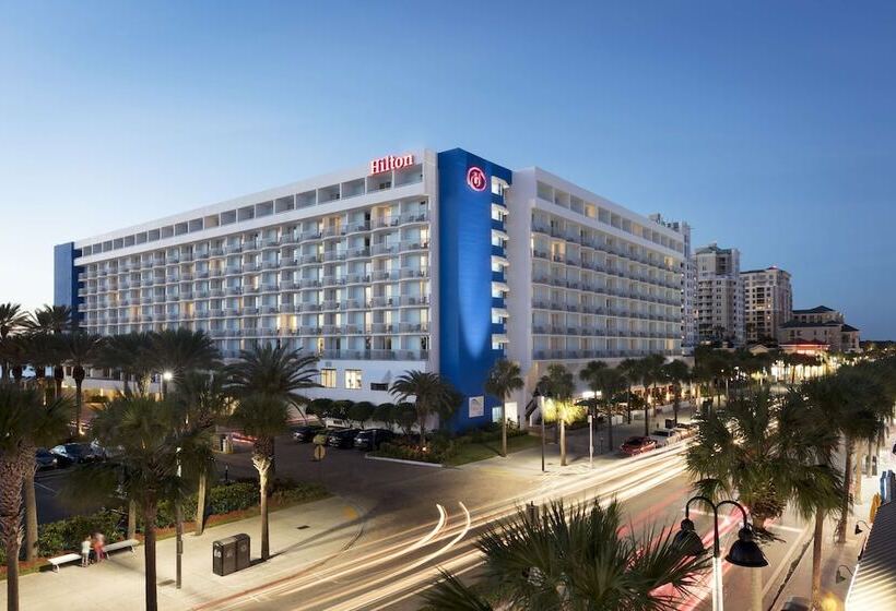 هتل Hilton Clearwater Beach Resort & Spa