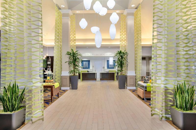 هتل Hilton Garden Inn Anaheim Garden Grove