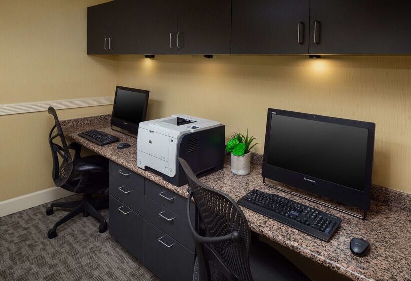 בית מלון כפרי Hilton Garden Inn Arcadia/pasadena Area