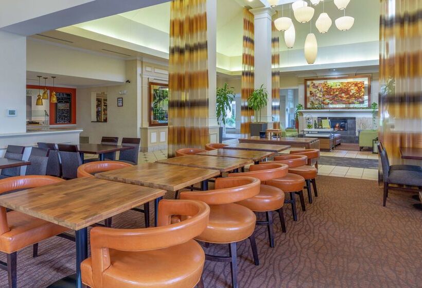 בית מלון כפרי Hilton Garden Inn Owings Mills