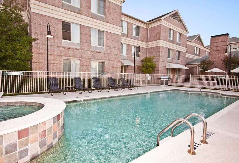 هتل Hilton Garden Inn Dallas/addison