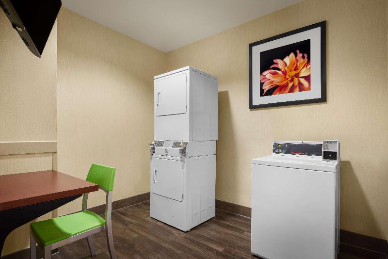 هتل Hilton Garden Inn Denver South Park Meadows Area