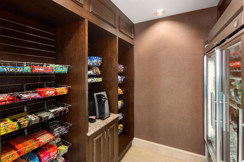 בית מלון כפרי Hilton Garden Inn Shelton