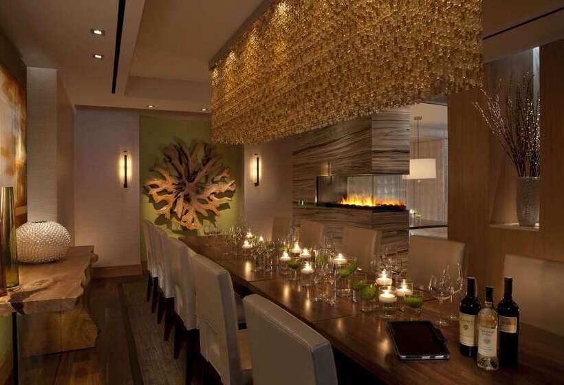 בית מלון כפרי Hilton Mclean Tysons Corner