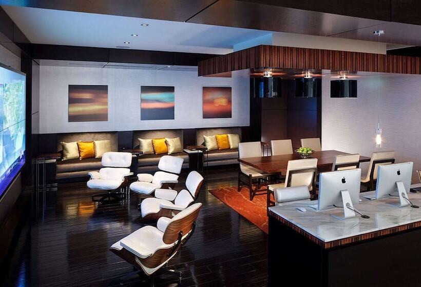 בית מלון כפרי Hilton Mclean Tysons Corner