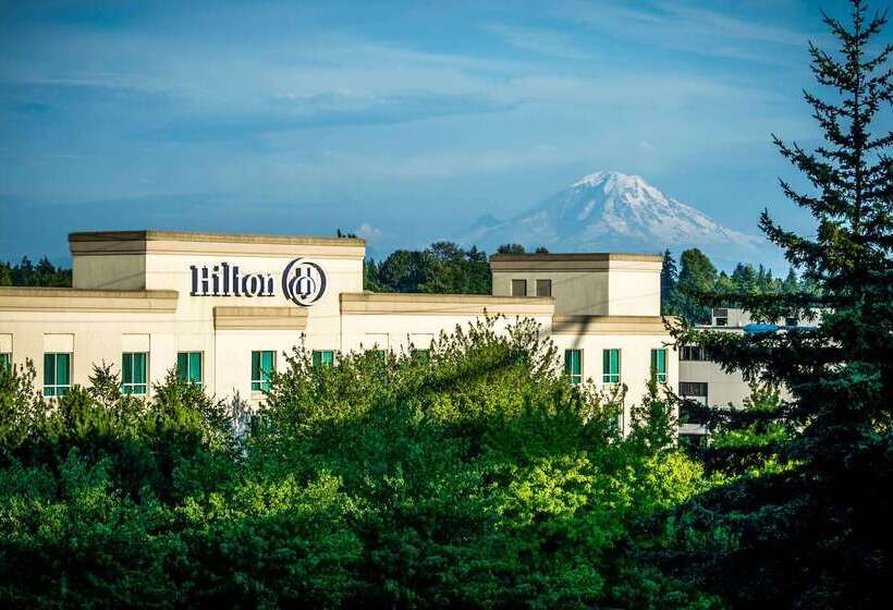 בית מלון כפרי Hilton Seattle Airport & Conference Center