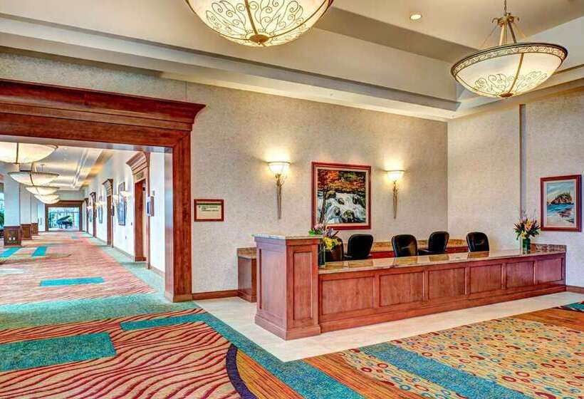 هتل Hilton Seattle Airport & Conference Center