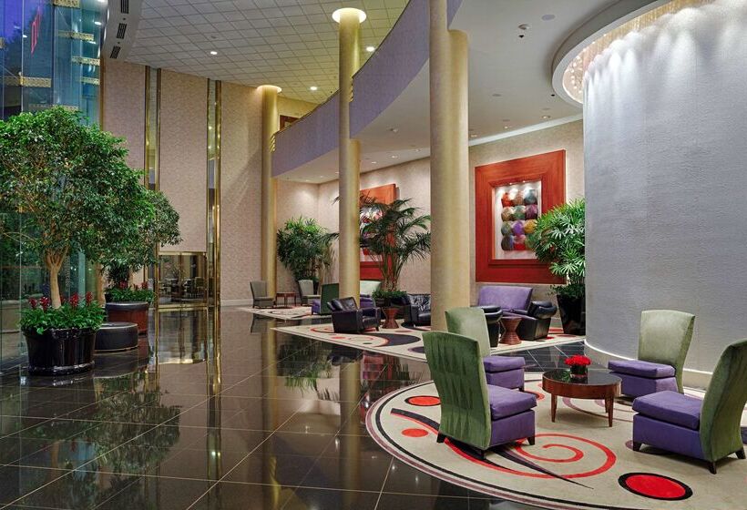هتل Hilton Washington Dulles Airport
