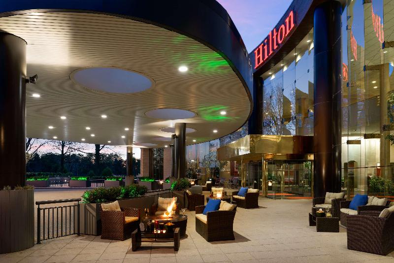 هتل Hilton Washington Dulles Airport