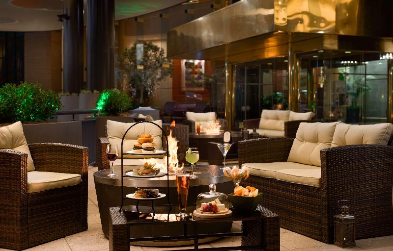 هتل Hilton Washington Dulles Airport