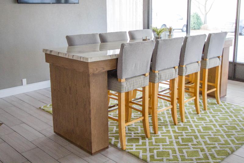 هتل Holiday Inn Bloomington Airport South Mall Area By Ihg