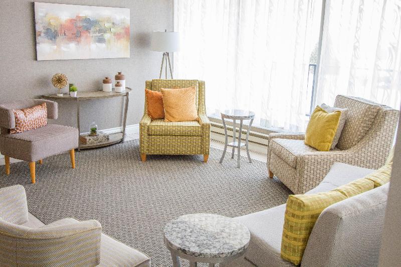 هتل Holiday Inn Bloomington Airport South Mall Area By Ihg