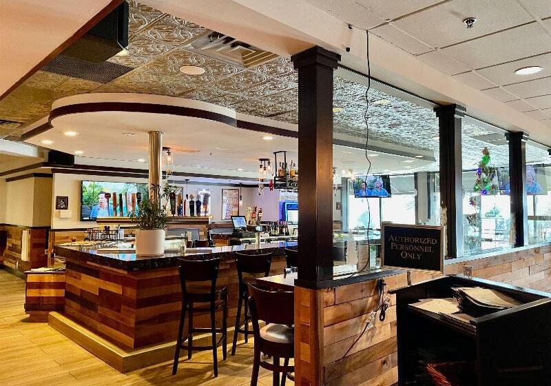 هتل Holiday Inn Bloomington Airport South Mall Area By Ihg