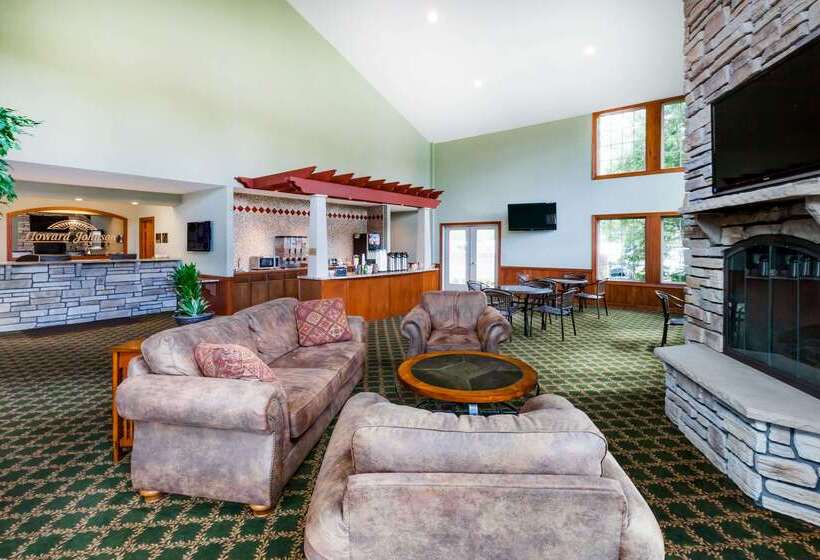 Hotel Howard Johnson By Wyndham Traverse City