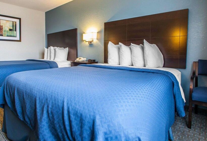 هتل Quality Inn & Suites Ankenydes Moines