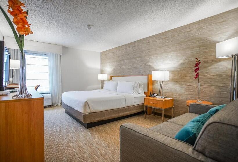 هتل Sleep Inn & Suites