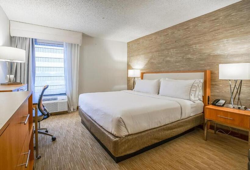 هتل Sleep Inn & Suites