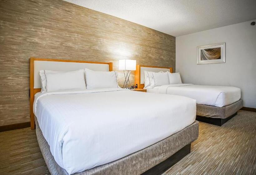 هتل Sleep Inn & Suites