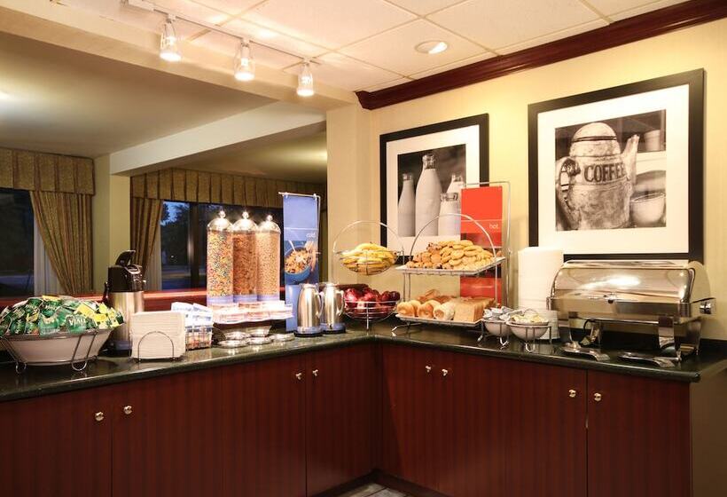 هتل Best Western Plus Meadowlands