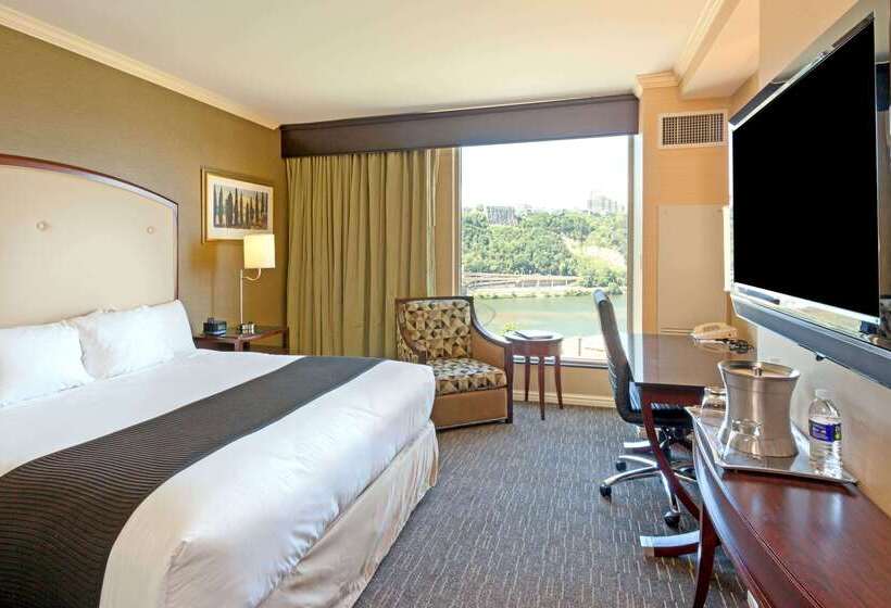 هتل Wyndham Grand Pittsburgh