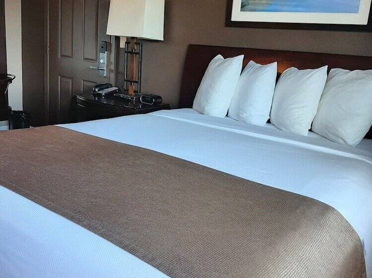 فندق على الطريق Bandon Inn