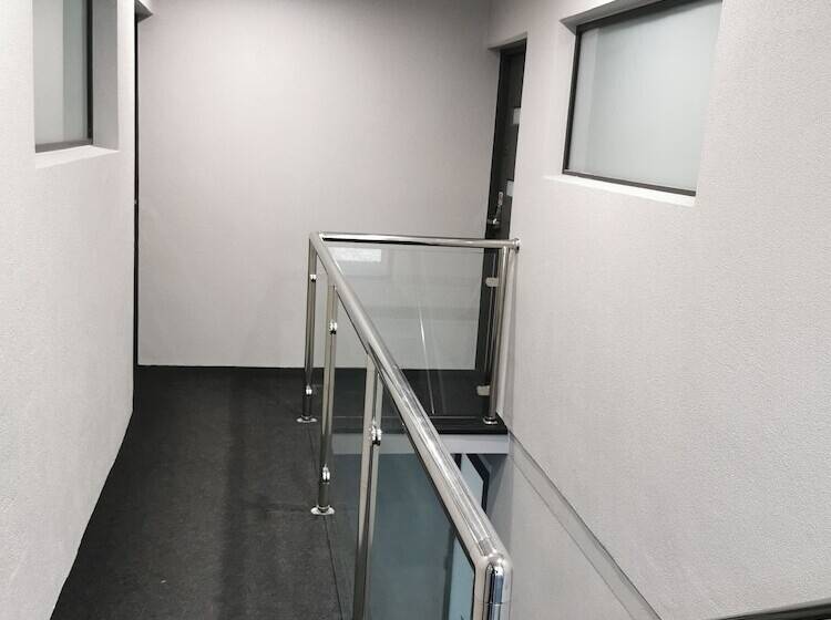 Youngtown Executive Apartments   2br Included, Free Parking & Wifi, Sofa Bed & Cot Fee Applies