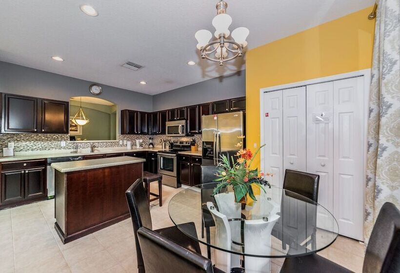 Emerald Island #1   7 Bed 6 Baths Villa