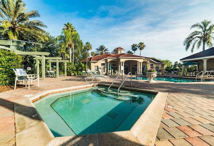 Emerald Island #1   7 Bed 6 Baths Villa