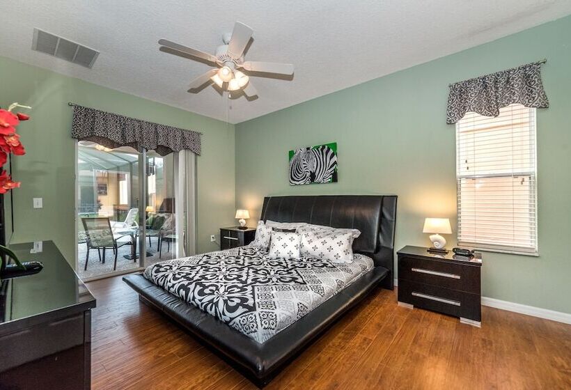 Emerald Island #1   7 Bed 6 Baths Villa