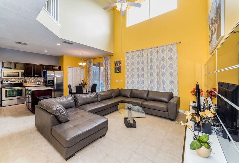 Emerald Island #1   7 Bed 6 Baths Villa