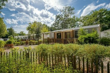 هتل Camping Domaine De La Forge
