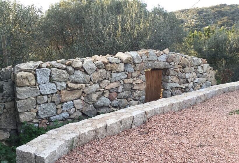 Le Moulin De Figari