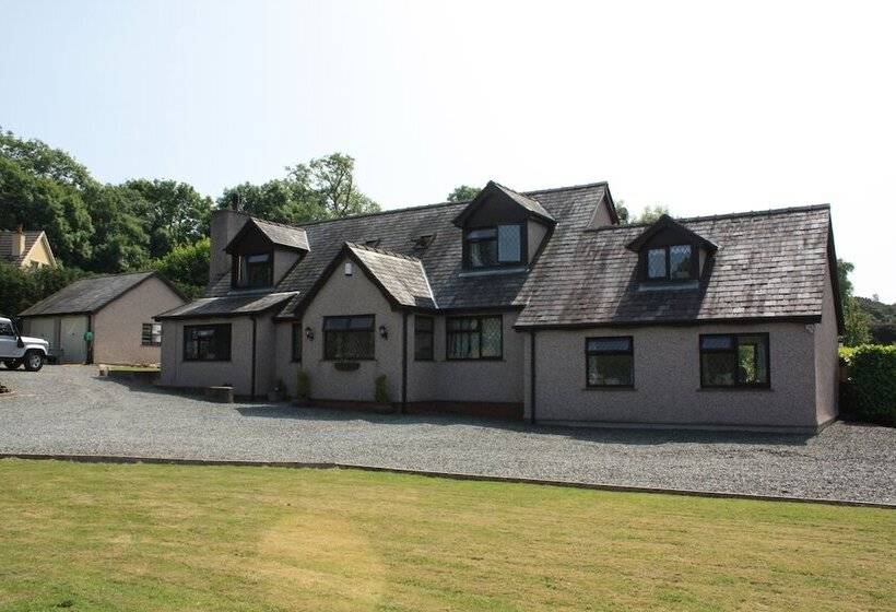 Lon Y Traeth Bed & Breakfast