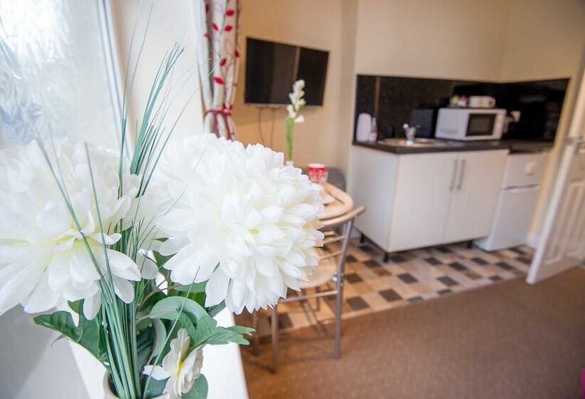 Bradford City Apartments Flat 71