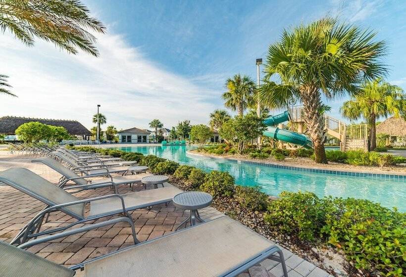Champions Gate #6   The Retreat   8 Bed 5 Baths Villa