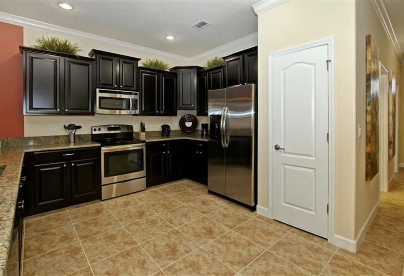 Champions Gate #6   The Retreat   8 Bed 5 Baths Villa