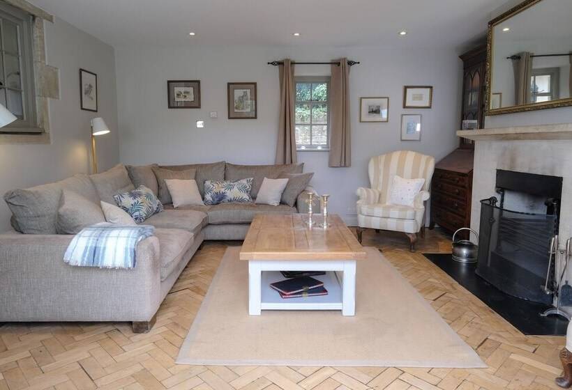 Orchard Cottage