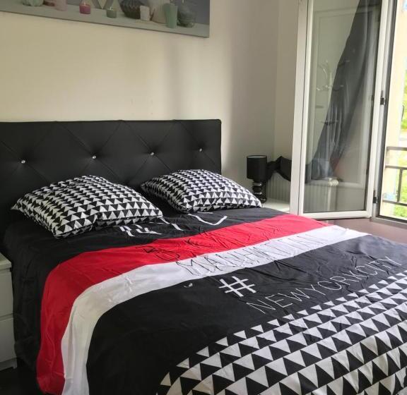 پانسیون Chambre D Hotes Proche De Disneyland Et Pas Loin De Paris