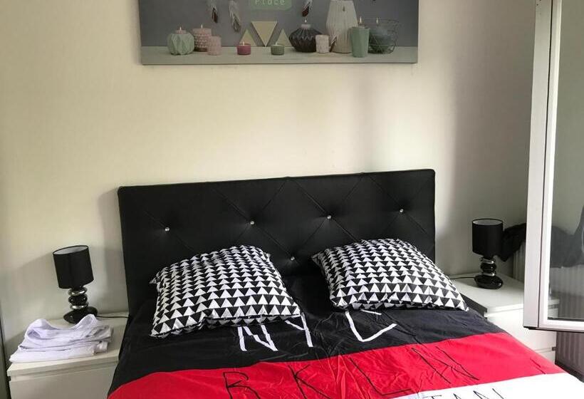 پانسیون Chambre D Hotes Proche De Disneyland Et Pas Loin De Paris