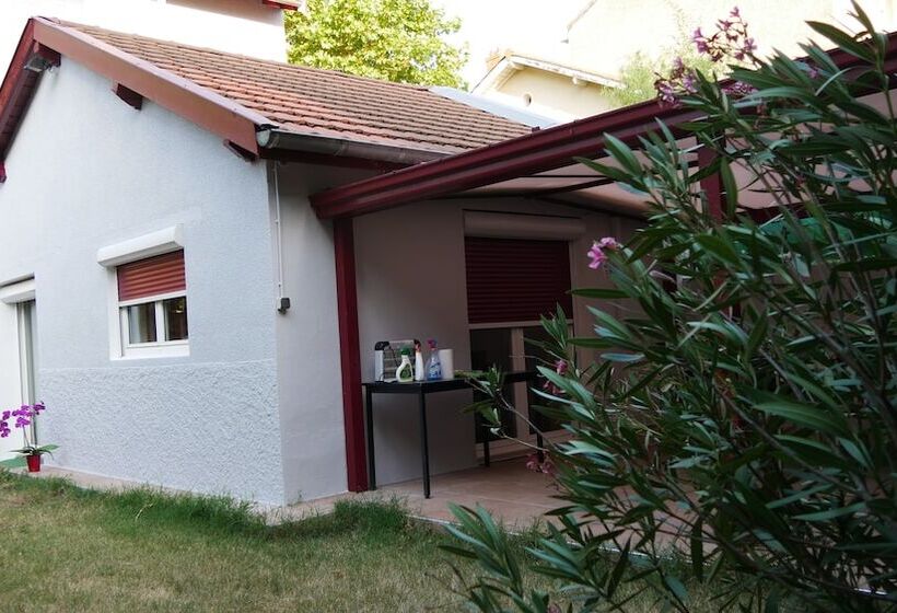 پانسیون Villa Seignemartin