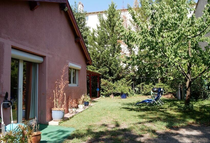 پانسیون Villa Seignemartin