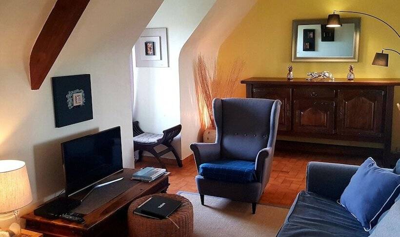 פנסיון L Horizon Holiday Apartment