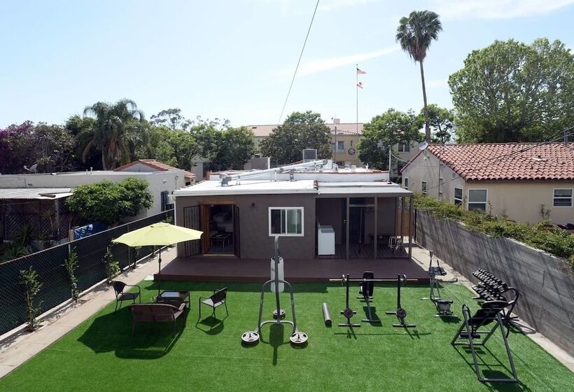 Spacious House On Melrose W Private Backyard Gym