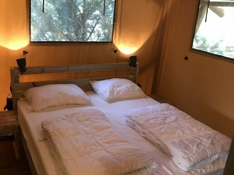 هتل Greenchalets Glamping Argeles Sur Mer